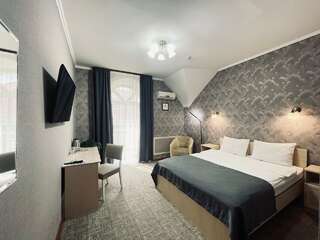 Гостиница Визит Череповец-0